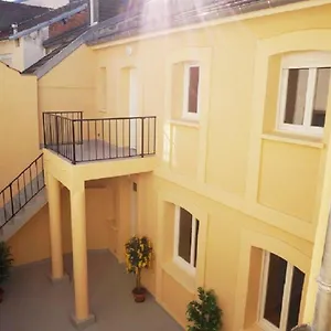 Appartement Calme Et Tranquillité Sur Cour Privative, Vichy
